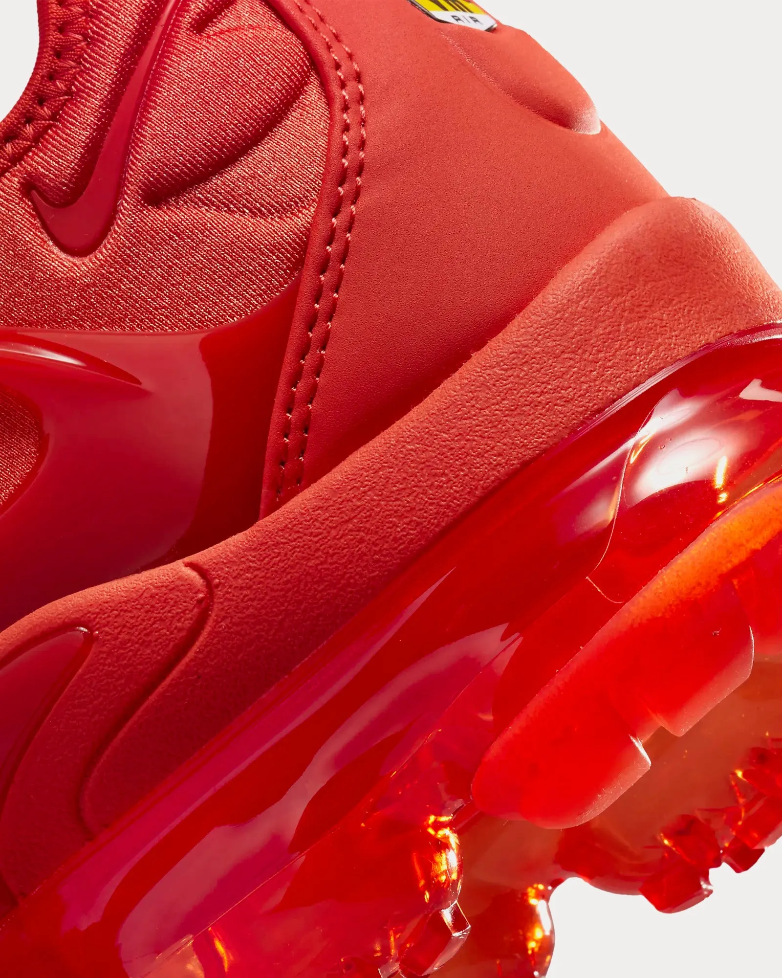 Air VaporMax Plus Mantra Orange / Orange / Cinnabar Low Top Sneakers