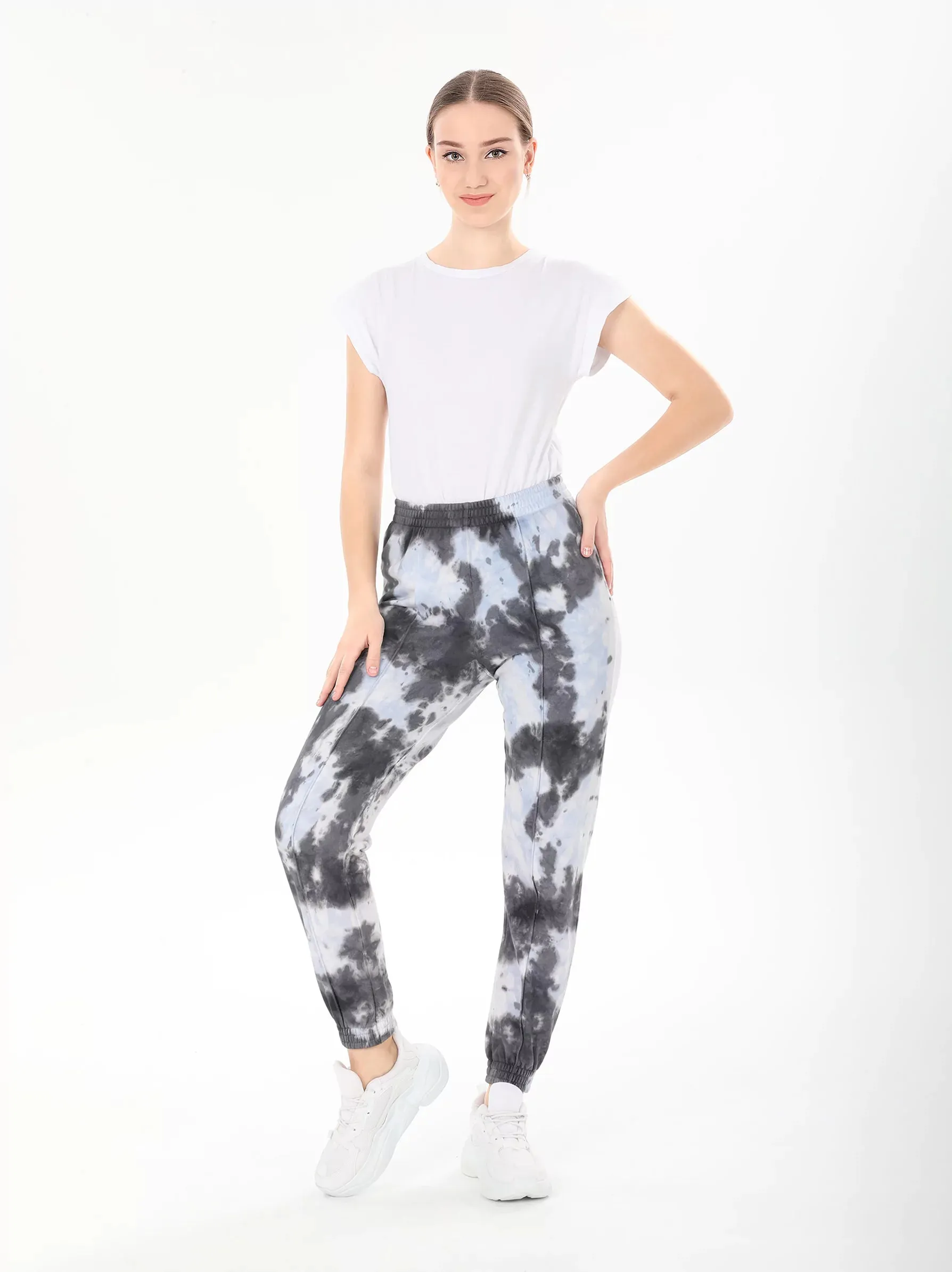 Batik Light Blue Sweatpant
