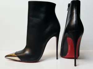 Christian Louboutin CalamiJane Silver Tip Bootie Size 39 (Fits U.S. Size 7-7.5)