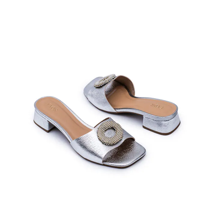 Dazzling Metallic Mule BCM 162