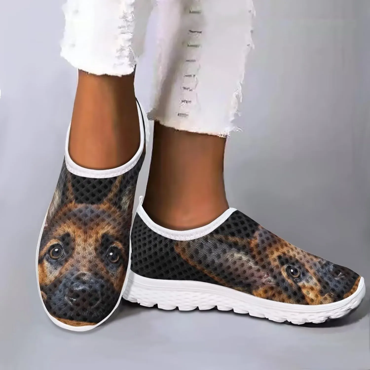 GIFTPUZZ Women Running Shoes Lightweight Slip-on Shoes Non Slip Breathable Mesh Walking Sneakers