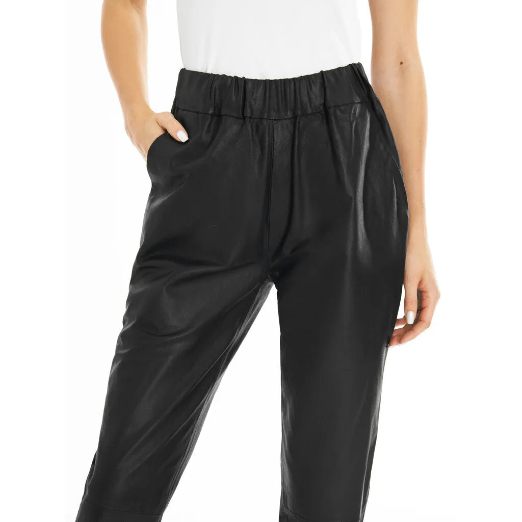 Moderne Carrie RW skindbuks med loose fitting / 50022 - Black (Nero)