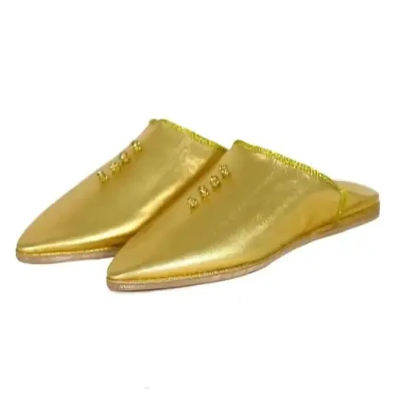 Pointed leather slipper