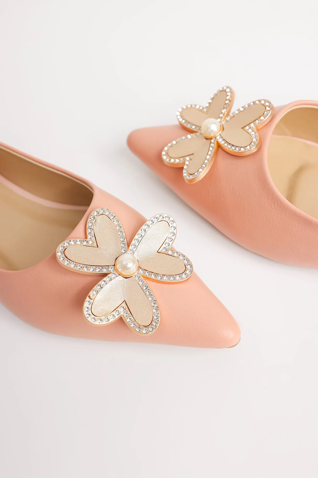 PUMPS (E0492/109/413)