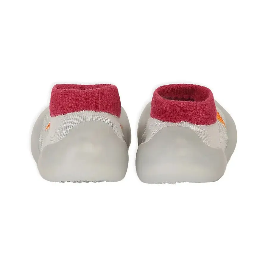 Rubber Grip Sole Socks Shoe - Light Grey