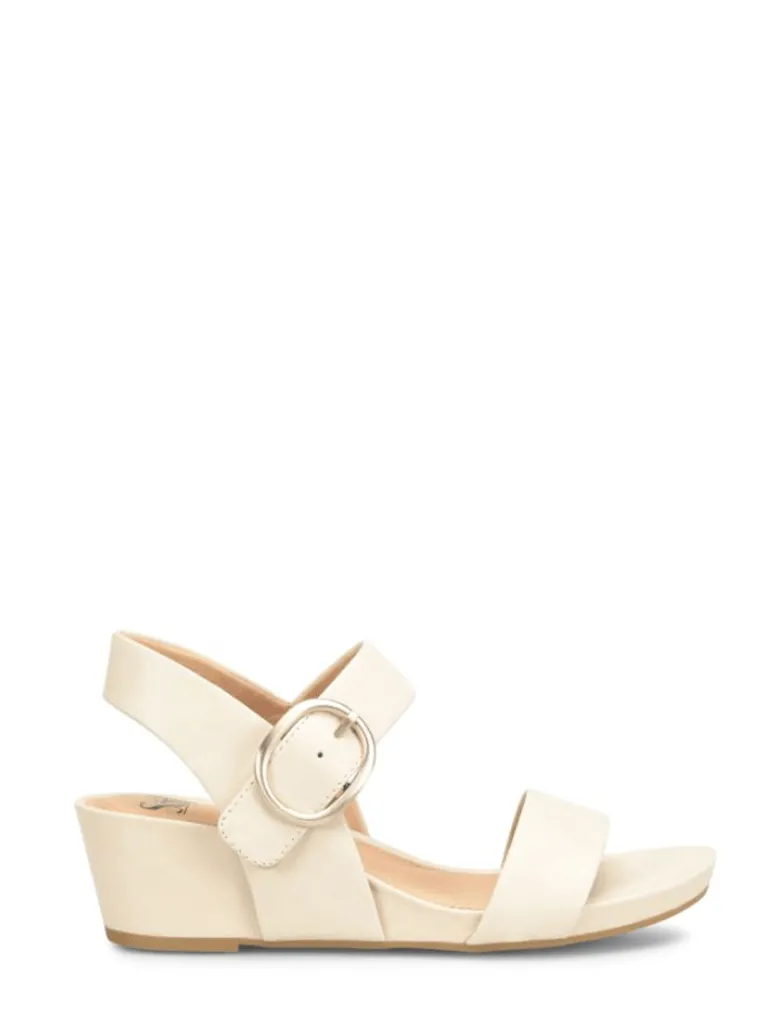 Söfft Vaya Sandal In Beige
