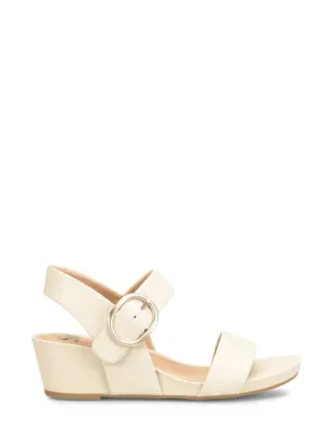 Söfft Vaya Sandal In Beige
