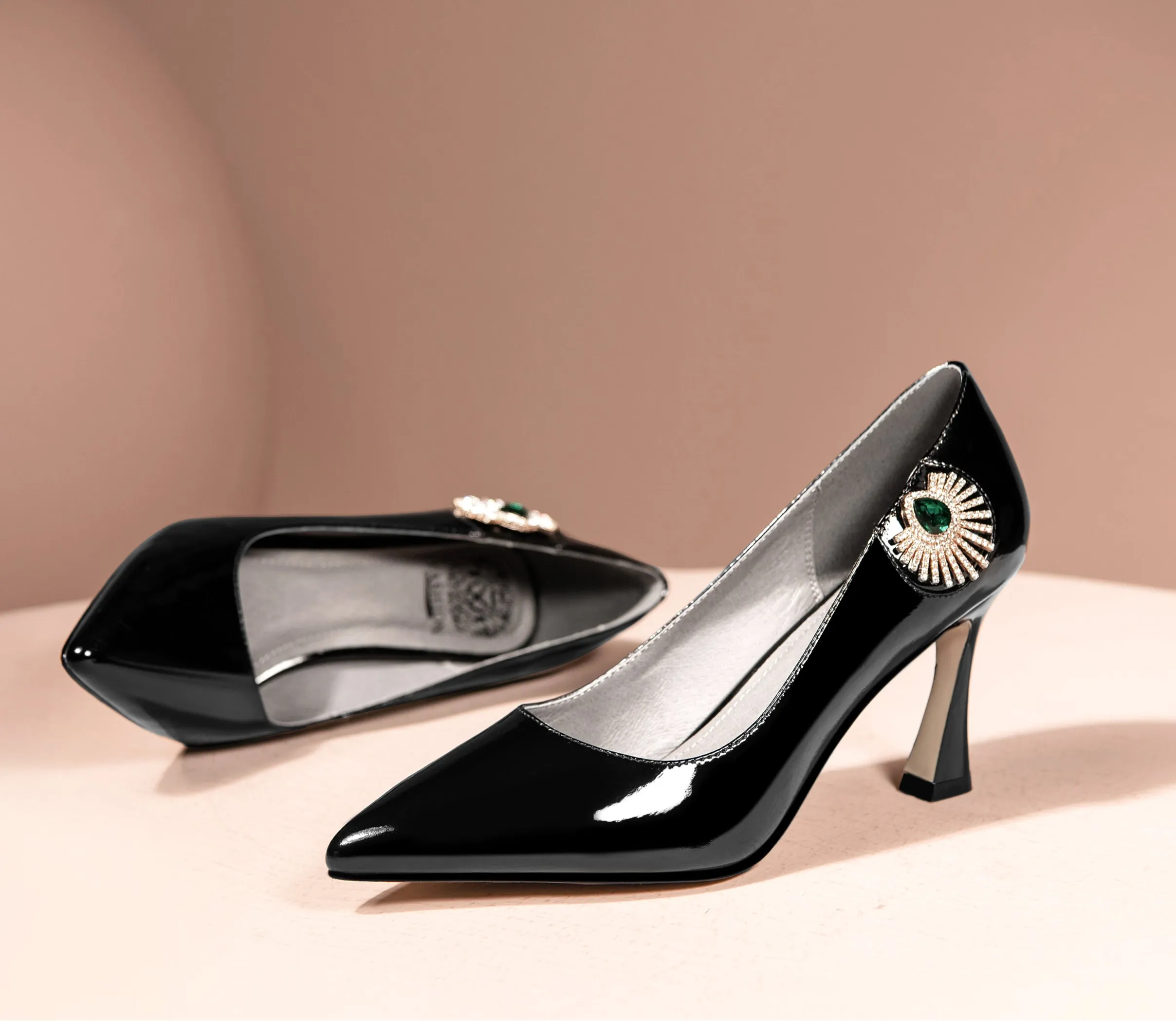 TinaCus Patent Leather Women's Handmade Pointed Toe Unique Glitter Rhinestone Emerald Crystal Design High Heel Slip On Pumps