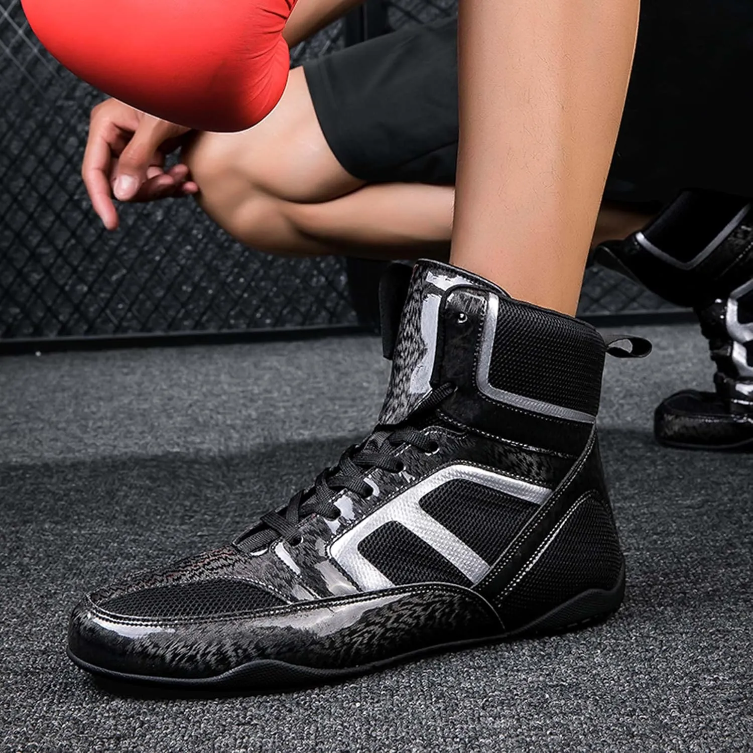 Usoway Men's Professional Boxing Shoes Non-Slip Wrestling Shoes Women's Lightweight Boxing Wrestling Training Shoes Adult Fitness Sports Shoes Fighting Weightlifting Multifunctional Shoes