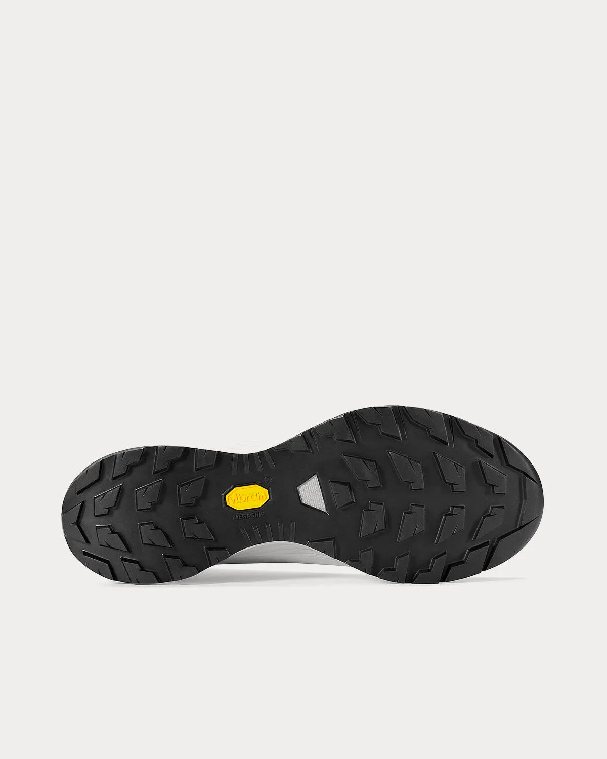 Vertex Atmos / Black Running Shoes