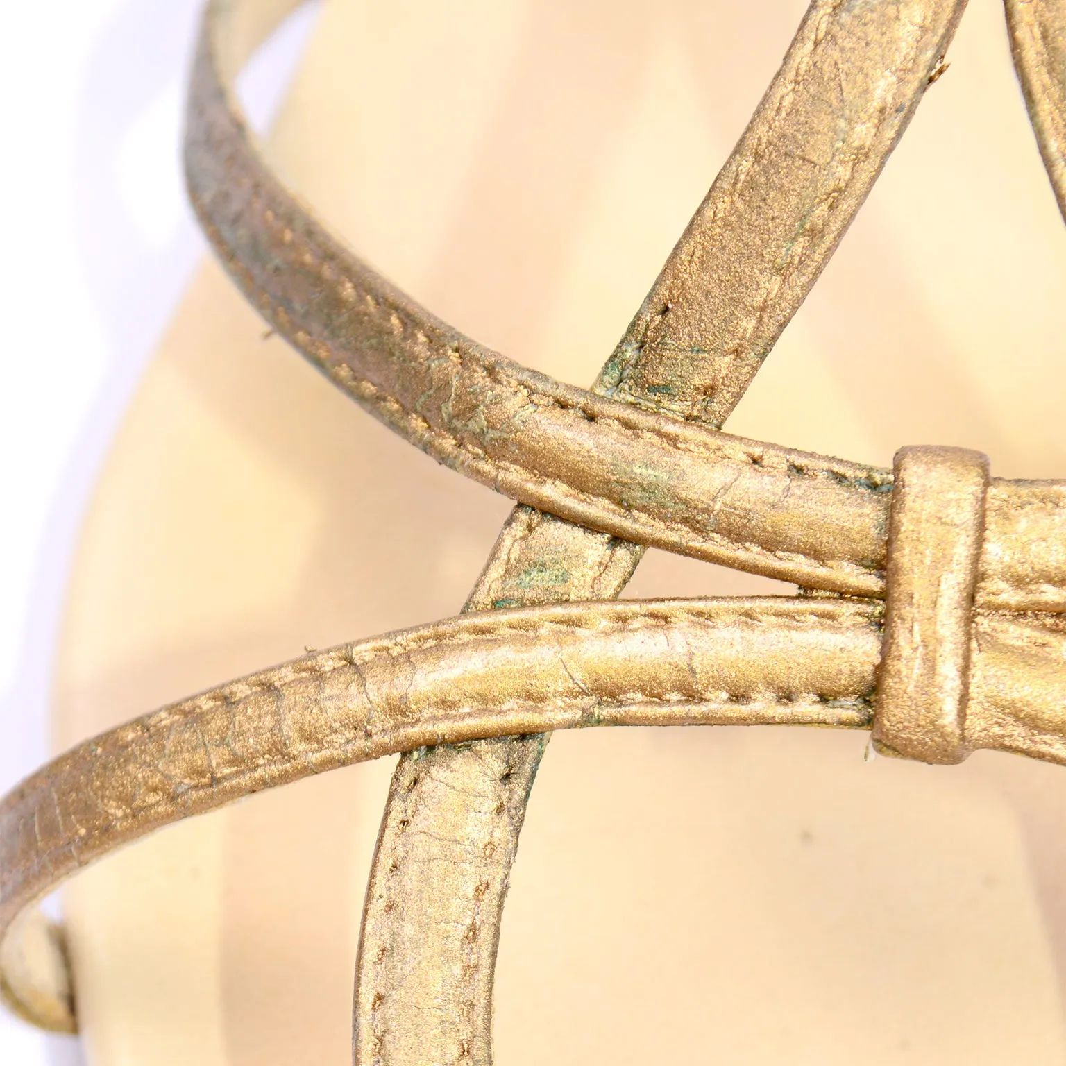 Vintage Gucci Shoes Gold Sandals Size 7B