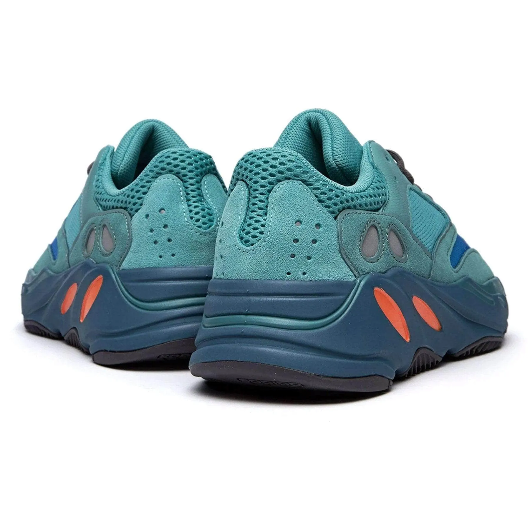 YEEZY BOOST 700 FADED AZURE