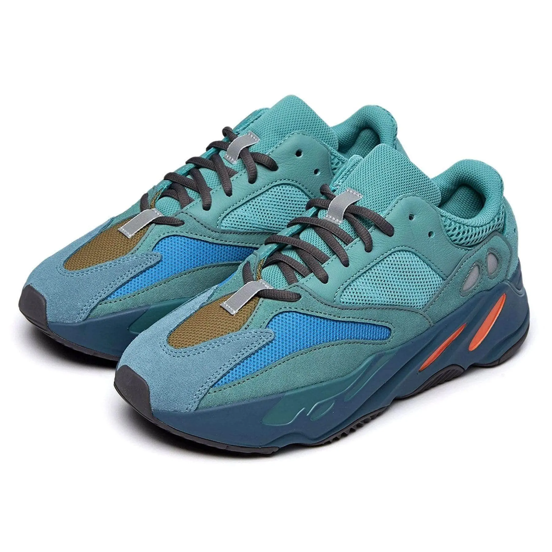 YEEZY BOOST 700 FADED AZURE